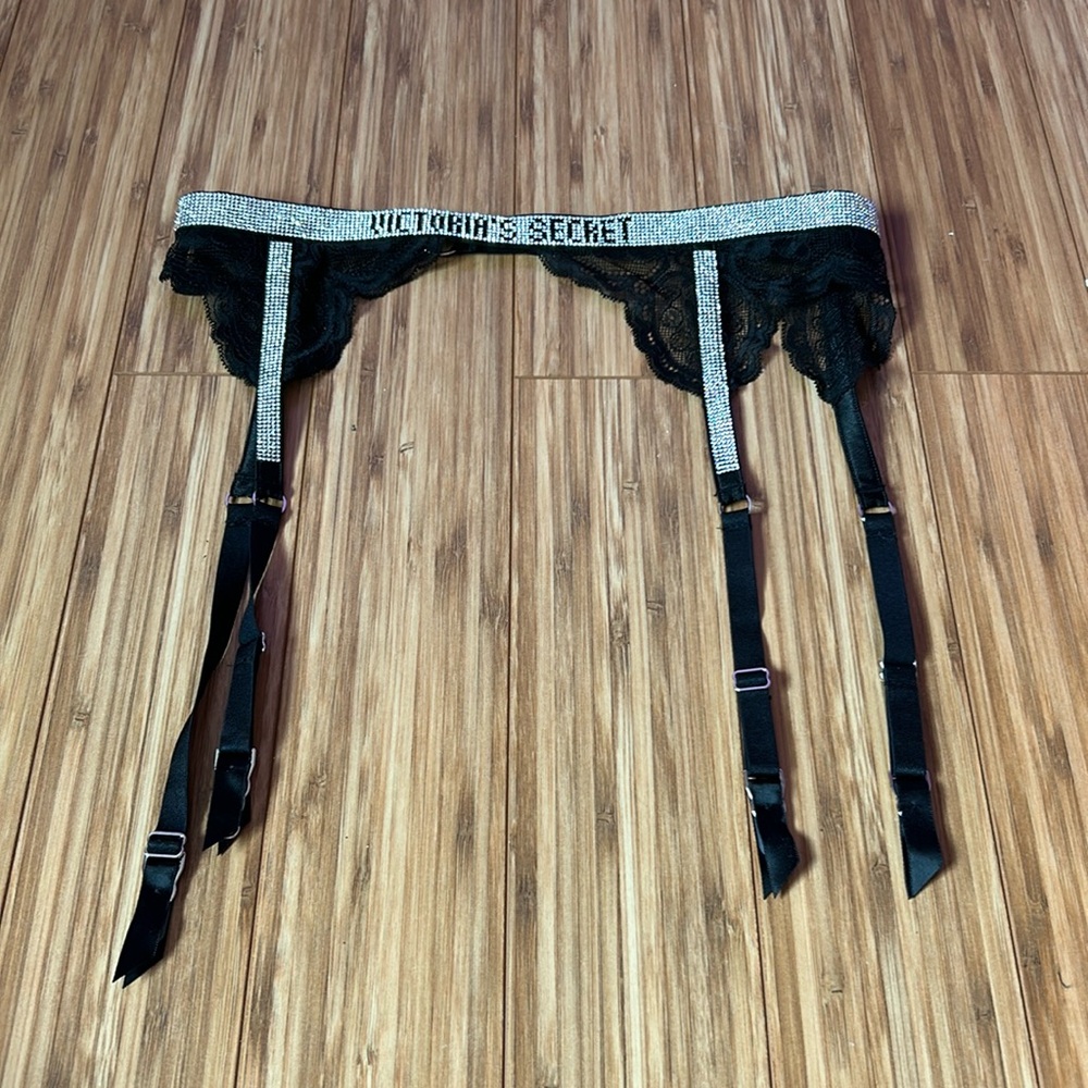 Victorias Secret Garter
